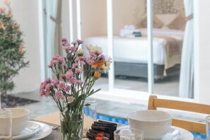 3 bedrooms, free WiFi, bed sheets