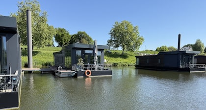 Maasterp - Watervillage 16