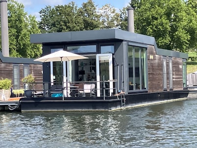 Maasterp - Waterevillage 16