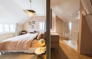 4 soverom, strykejern/-brett, internettilgang og sengetøy