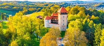 Riverside House With Pool and Hot Tub