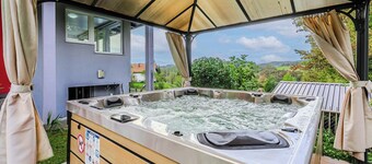 Riverside House With Pool and Hot Tub