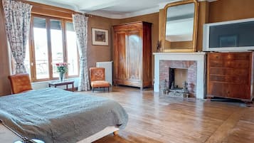 8 chambres, Wi-Fi, draps fournis