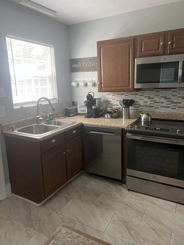 Microwave, oven, stovetop, dishwasher