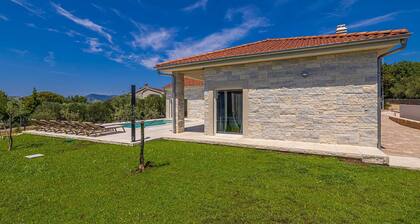 Villa Fuska With Private Pool