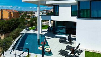 Villa | 4 bedrooms