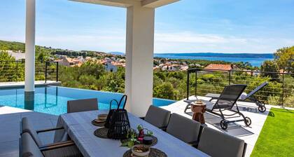 Luxury Villa 45 With Infinity Pool