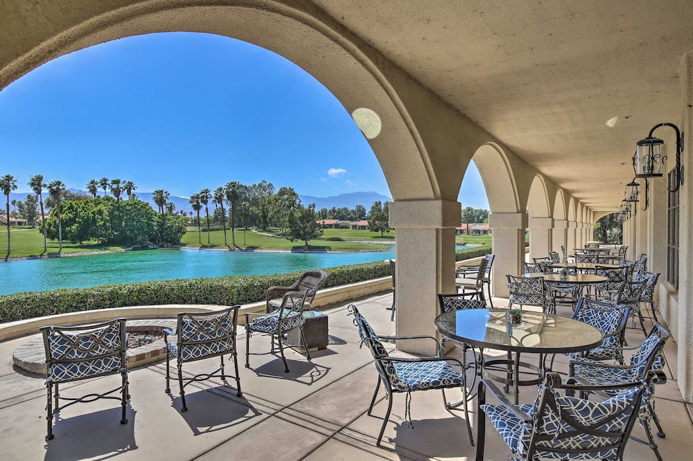 Pet-friendly Stay w/ Patio in Palm Desert Resort! - Indio Hills, CA