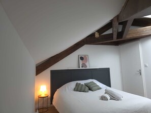3 Schlafzimmer, Bügeleisen/Bügelbrett, Reisekinderbett, WLAN