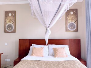 Deluxe Studio, Balcony, City View | Free WiFi - Rodland Furnished Apartments (Kampala)