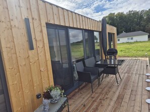 Outdoor dining - New Tiny vacation home family Steinbach in 18516 Süderholz Willerswalde (Süderholz)