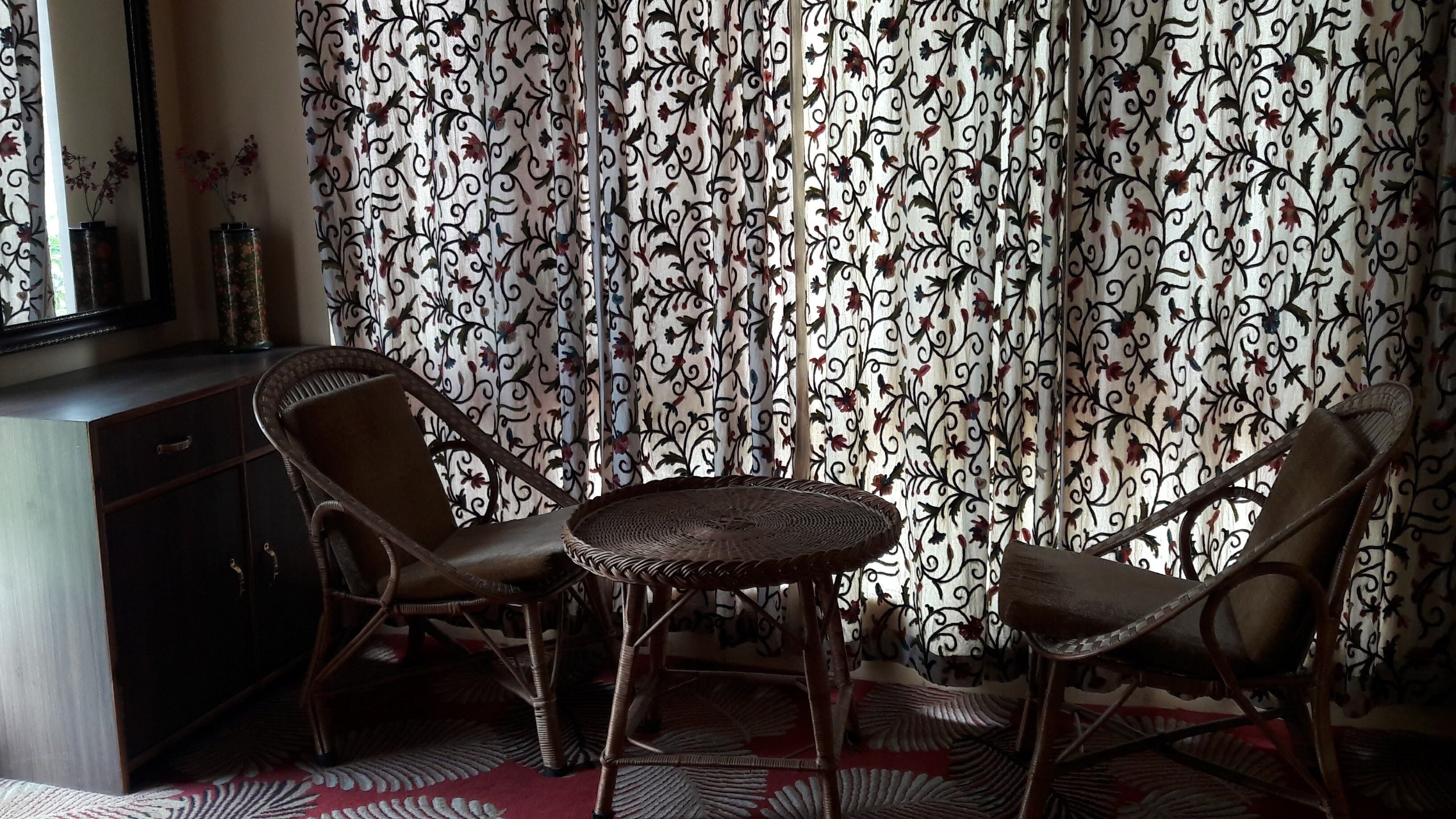 Tabla de planchar con plancha y wifi gratis 