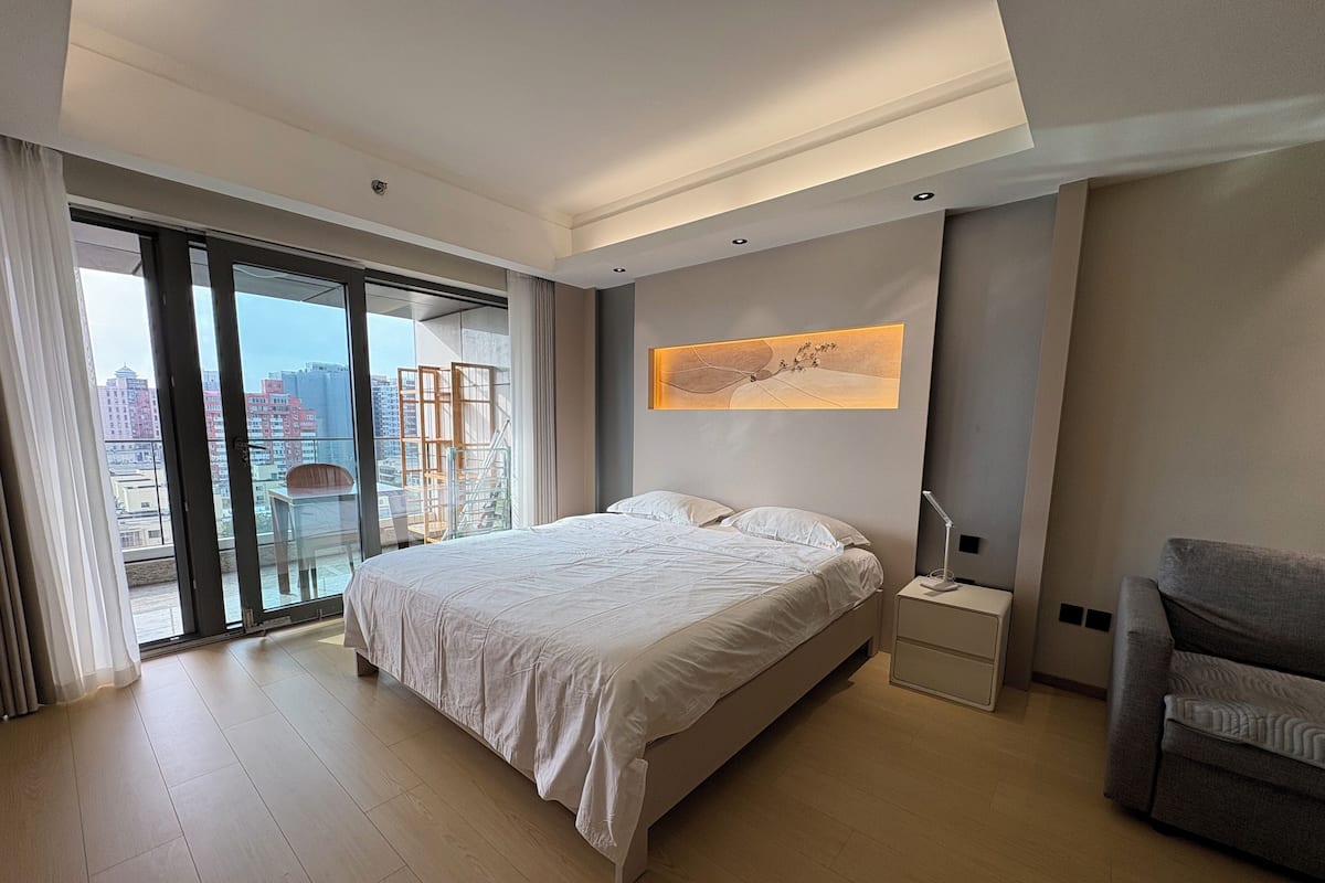 Suite Studio Supérieure, balcon, vue ville | Décoration personnalisée, bureau