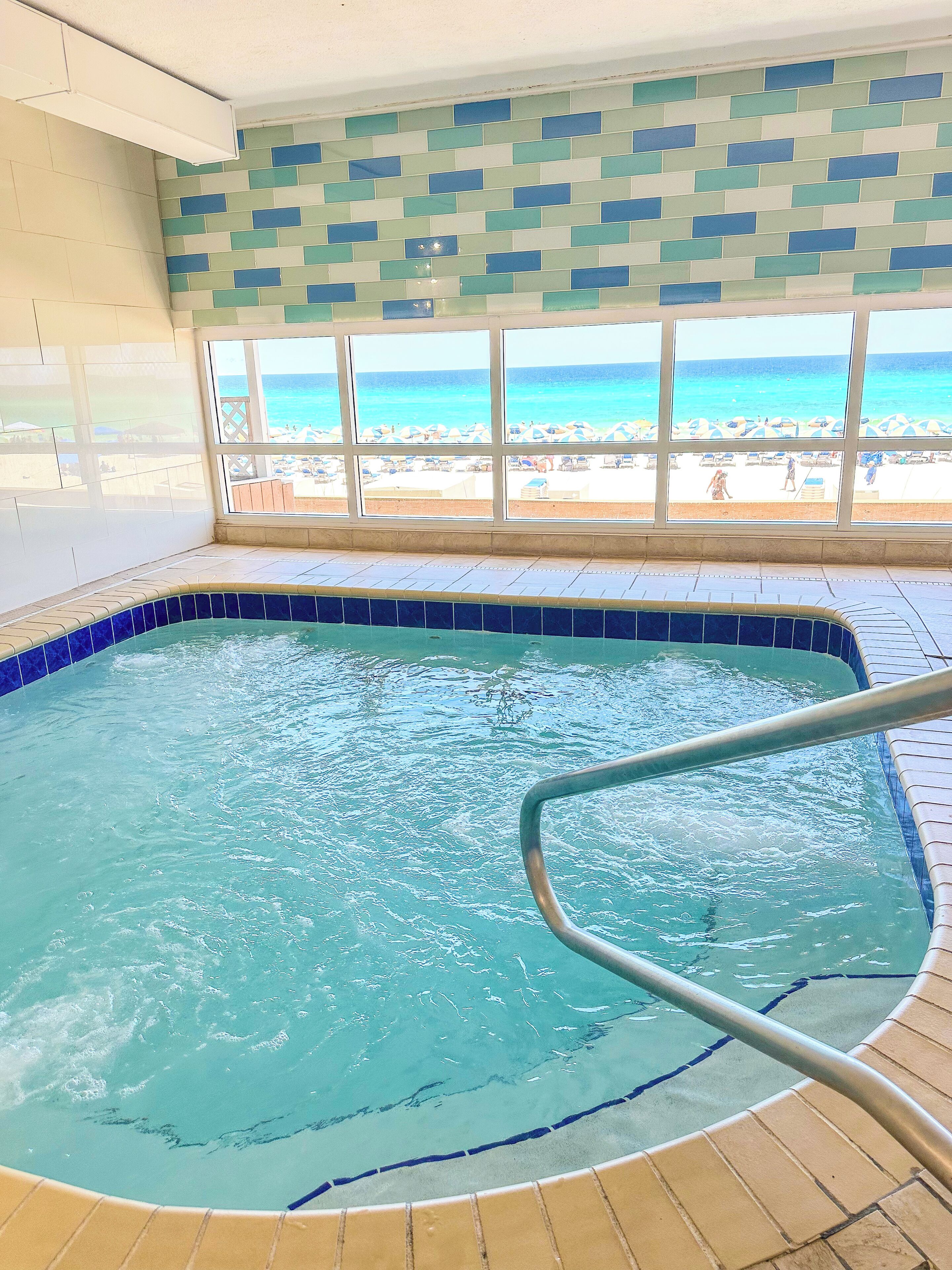 Piscina interna, piscina externa