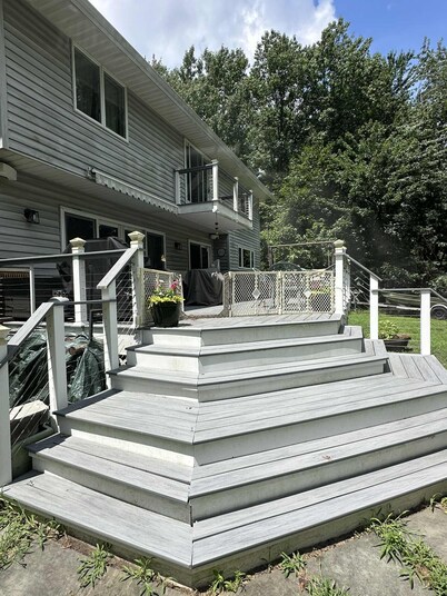 Charming 4-bedroom 3-bath house with AC