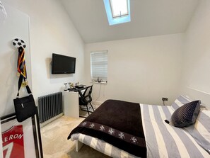 4 bedrooms
