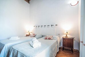 Family Villa, Multiple Bedrooms, Mountainside (Villa La Licciola) | Spa