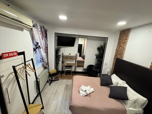 1 habitación, wifi gratis y ropa de cama