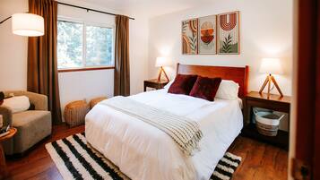 4 bedrooms, iron/ironing board, travel cot, free WiFi