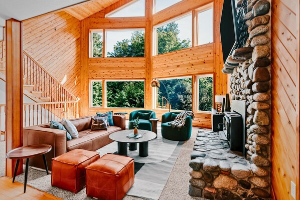 智能電視、壁爐