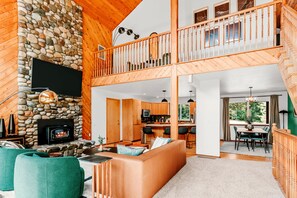 智能電視、壁爐