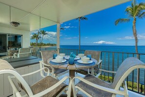 Condo, 2 Bedrooms | Outdoor dining