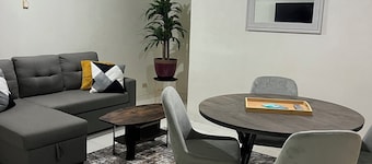 South Coast Vibes – Charming 2 Bedroom, 1 Bathroom Self-Contained Apartment