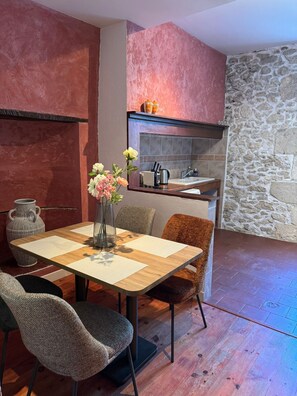 豪華公寓, 非吸煙房 | 房內夾萬、熨斗/熨衫板、免費 Wi-Fi