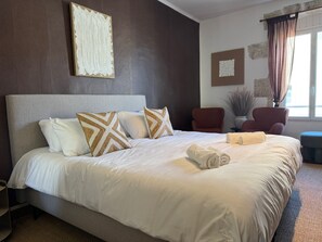 Deluxe Twin Room, 1 King Bed, Non Smoking, Private Bathroom - Le Cozy (Saint-Jean-Poutge)