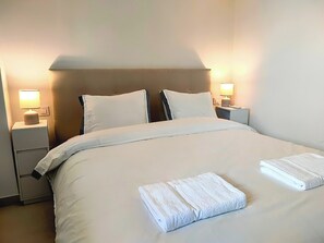 2 camere, ferro/asse da stiro, Wi-Fi gratuito, lenzuola