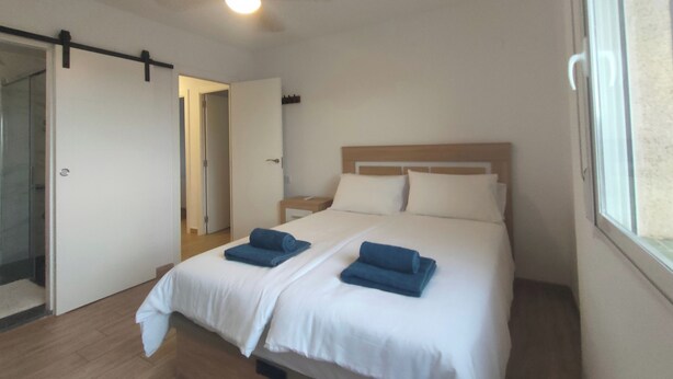 Unclassified image, 1 of 27, button - Apartment - Sleeps 5 - Balcony - Parking (Javea)