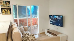 Unclassified image, 3 of 27, button - Apartment - Sleeps 5 - Balcony - Parking (Javea)