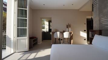 Studio, balcon, vue ville