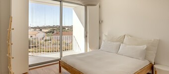 Ericeira Modern Bright With Pool by Homing