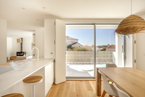Ericeira Modern Bright With Pool by Homing