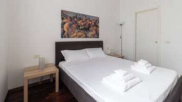 Apartamento (1 Bedroom) | 1 dormitorio, tabla de planchar con plancha, cunas (de pago)