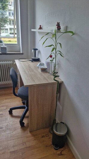 Dormitório compartilhado, 1 quarto, para fumantes | Área de estar