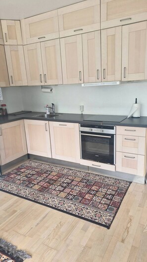 Shared Dormitory, 1 Bedroom, Smoking | Interior
