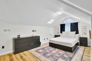 4 bedrooms, iron/ironing board, travel cot, free WiFi