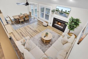 TV, fireplace, foosball, table tennis