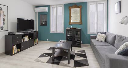 Apartment 'El Pi Del Rei' with Mountain View, Wi-Fi and Air Conditioning
