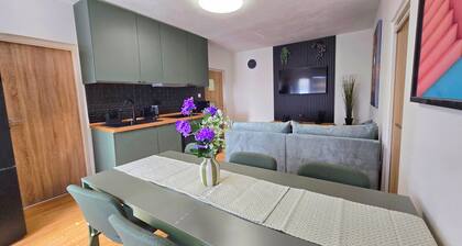 Urban Zen Stay - Comfort & cozy 2bedr. apartment in the Heart of Banská Bystrica