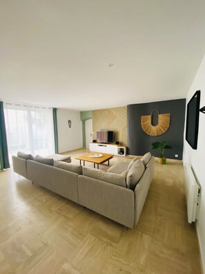 Smart TV, ping pong