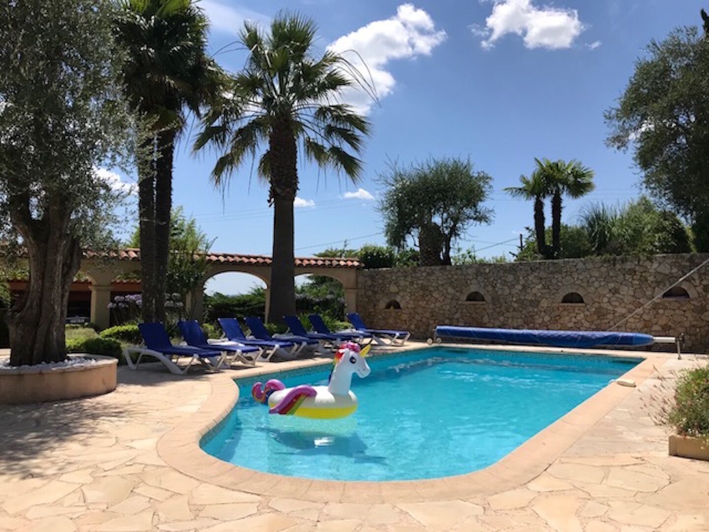 Piscine extérieure, piscine chauffée