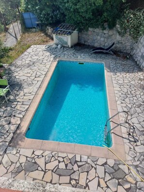 Outdoor pool - Find Serenity at this Nature-Surrounded Retreat, 35mn away from Nice, France 🌞 (GILETTE)