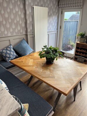 Dining - Renovated 3 bedroom 2.5 bath family home with large kitchen diner, in Malahide  (Malahide)