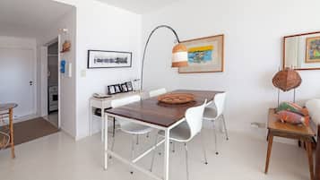 Appartement Confort, vue ville | Restauration