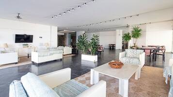 Lägenhet Comfort - utsikt mot staden | Interiör