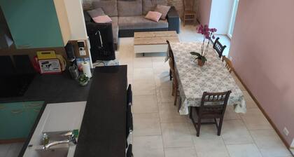 House near the train station with outdoor space