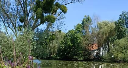 Apartment 'Bienvenue Au Bord De Meuse' with Wi-Fi